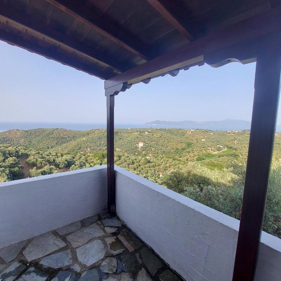 Villa Amfithea Moni Evaggelistrias ภายนอก รูปภาพ